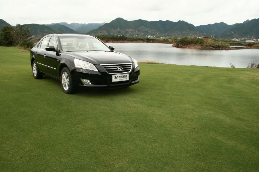  Hyundai Sonata Sedan 2008 года  (фото 12 из 15)